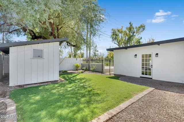 $674,995 | 1559 North Upland Circle, Mesa, AZ 85201