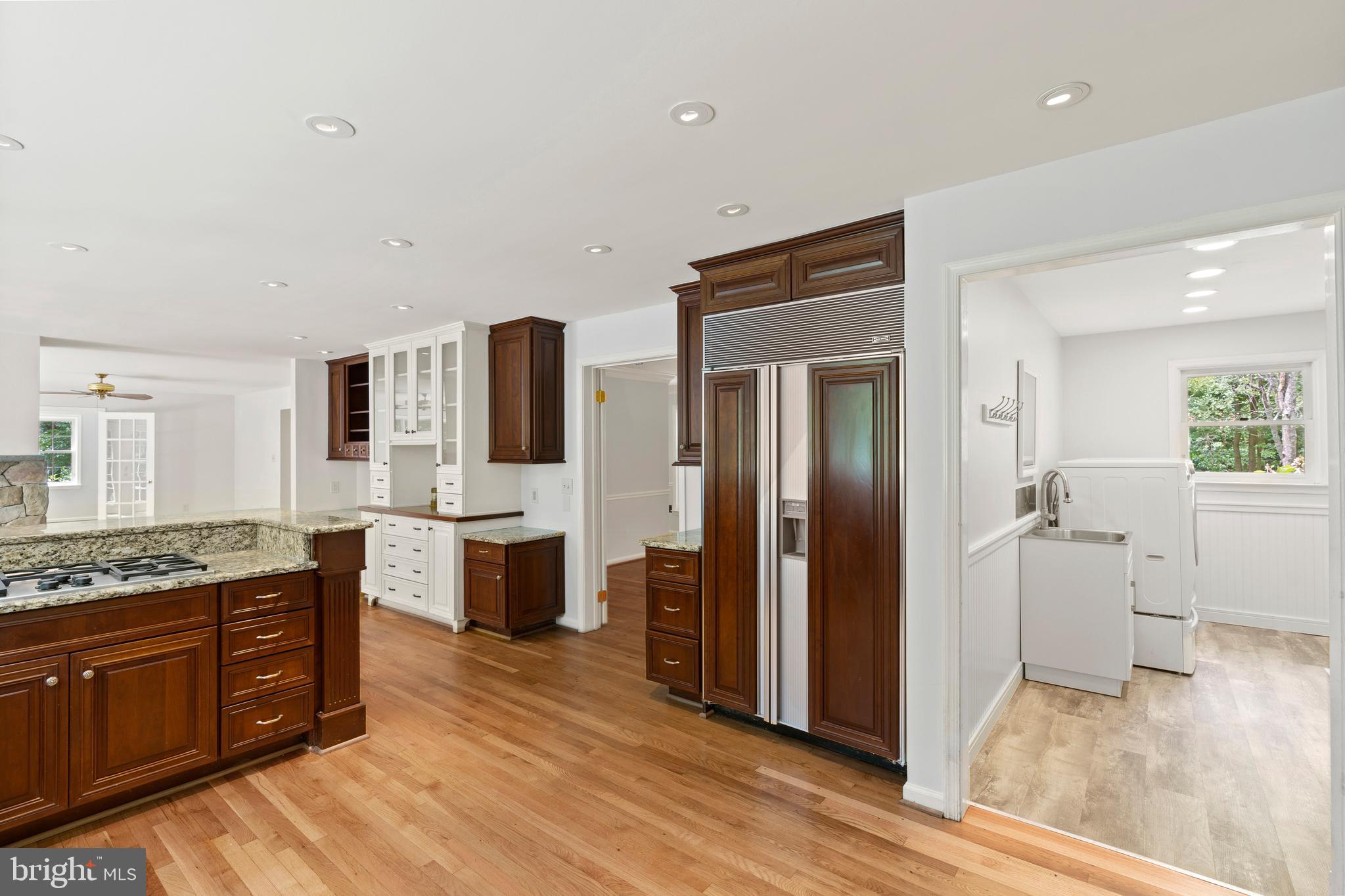 713 Clear Spring Road Great Falls, VA 22066 - Photo 8 of 41 Mudroom adjacent to kitchen