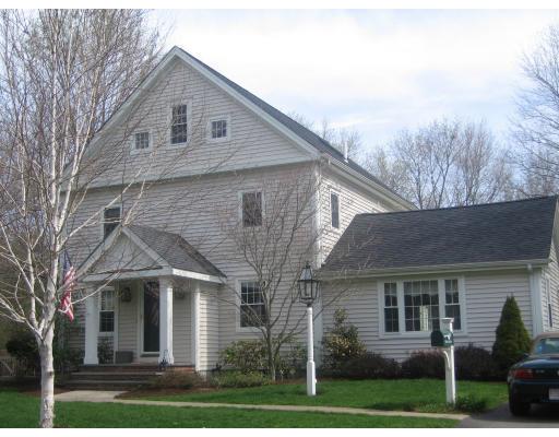 34 Oriole Road Westwood, MA 02090 - Photo 1 of 15 Gallery Image 1
