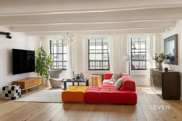 $4,500,000 | 40 Renwick Street, Unit 6 | Hudson Square