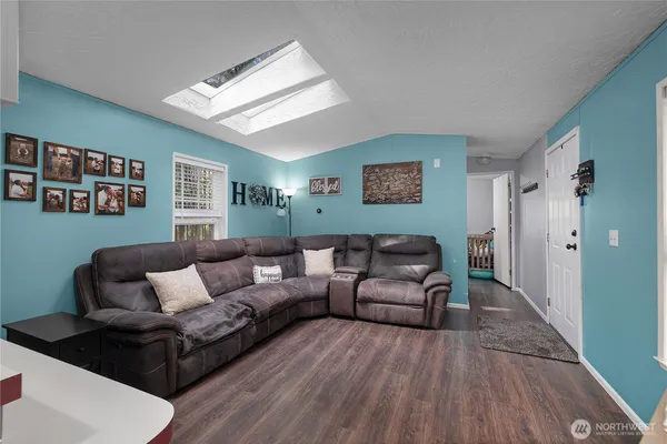 $274,999 | 300 Mt Jupiter Drive, Hoodsport, WA 98548