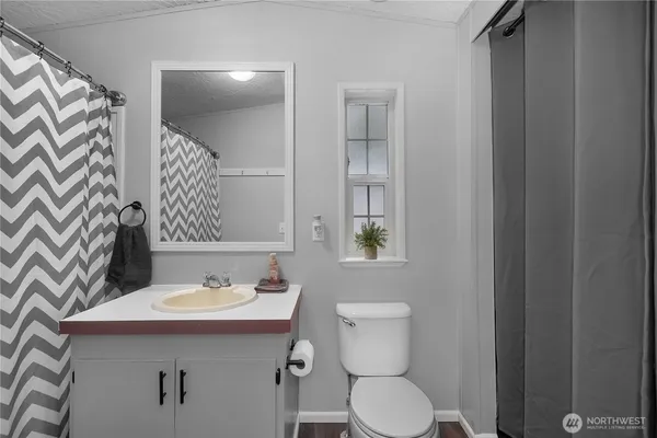 $274,999 | 300 Mt Jupiter Drive, Hoodsport, WA 98548