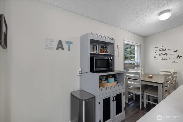 $274,999 | 300 Mt Jupiter Drive, Hoodsport, WA 98548