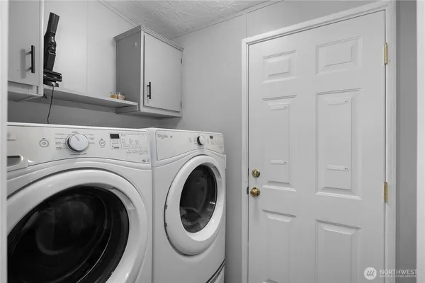 $274,999 | 300 Mt Jupiter Drive, Hoodsport, WA 98548