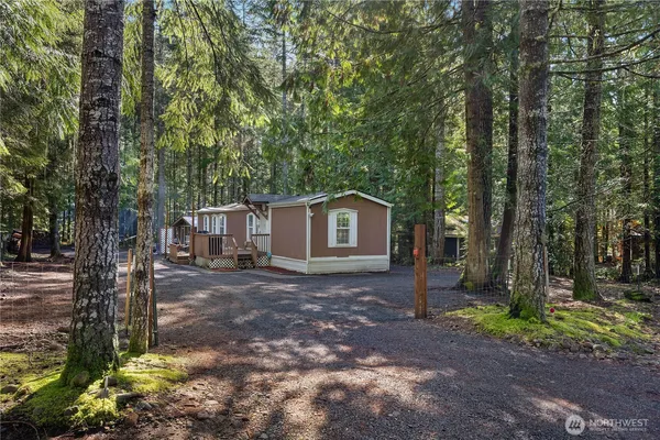 $274,999 | 300 Mt Jupiter Drive, Hoodsport, WA 98548
