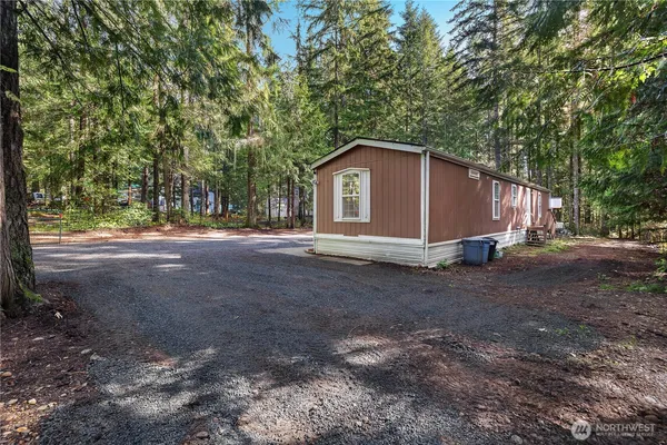 $274,999 | 300 Mt Jupiter Drive, Hoodsport, WA 98548