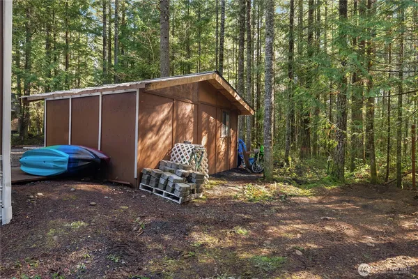 $274,999 | 300 Mt Jupiter Drive, Hoodsport, WA 98548