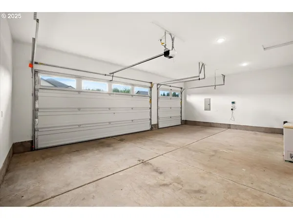 $509,000 | 730 East Camellia Street, Yamhill, OR 97148