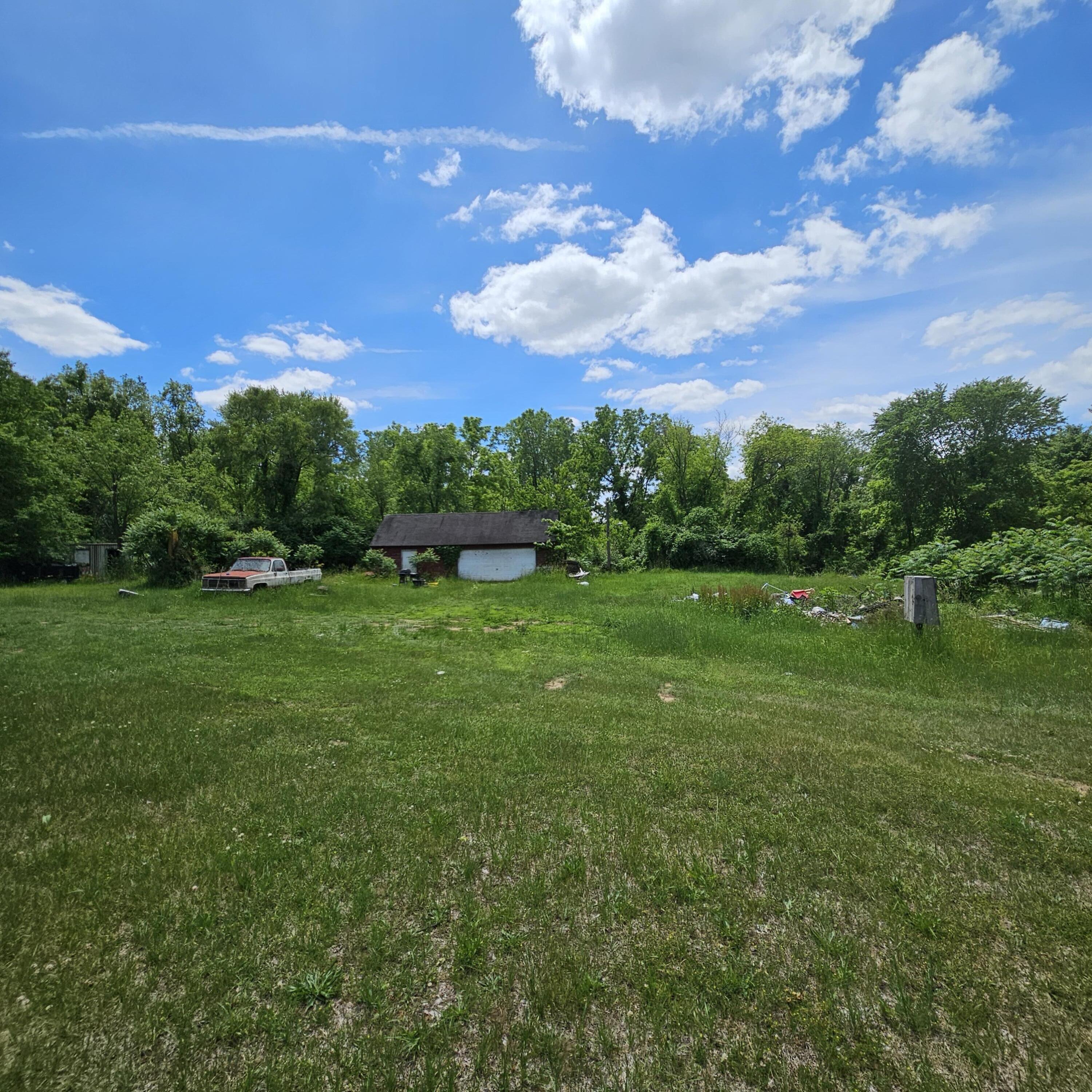 5237 Maple Lane Road Rives Junction, MI 49277 - Photo 3 of 10 20240611_131639