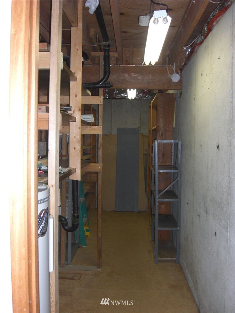 8100 Kispiox Road Blaine, WA 98230 - Photo 14 of 25 Gallery Image 14