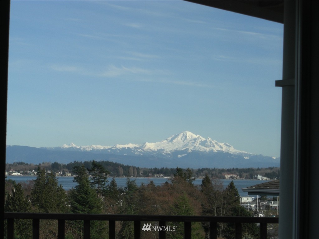 8100 Kispiox Road Blaine, WA 98230 - Photo 3 of 25 Gallery Image 3