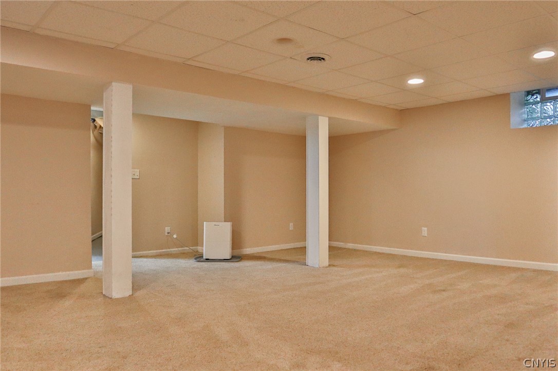 201 Wellesley Road Syracuse, NY 13207 - Photo 33 of 38