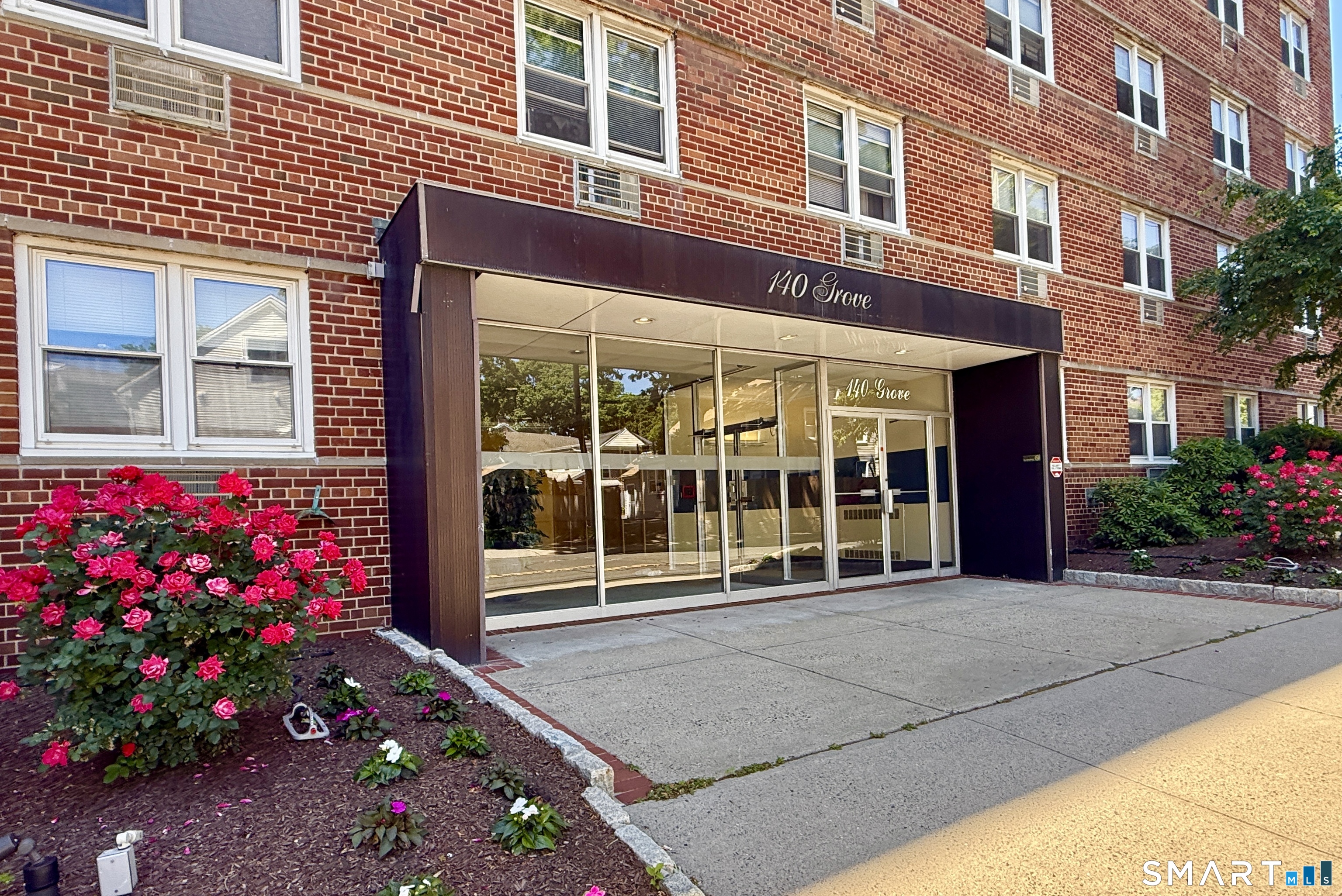140 Grove Street, Unit 2H Stamford, CT 06901 - Photo 21 of 21