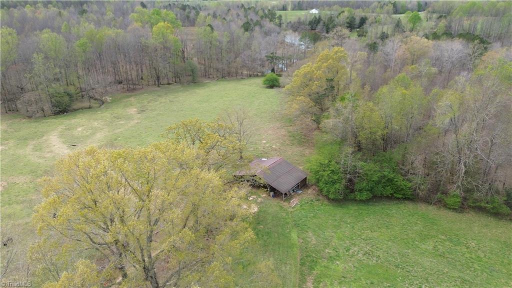 5618 Farmstead Road Seagrove, NC 27341 - Photo 32 of 34