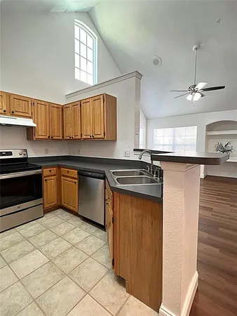 $1,925 | 3318 Greenwich Village Boulevard, Unit 203, Orlando, FL 32835