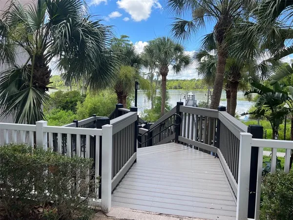 $1,925 | 3318 Greenwich Village Boulevard, Unit 203, Orlando, FL 32835