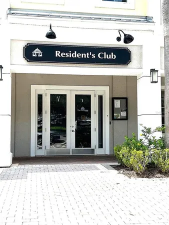 $1,875 | 3318 Greenwich Village Boulevard, Unit 203, Orlando, FL 32835