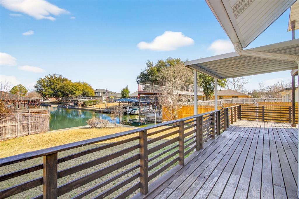 4309 Davis Road Granbury, TX 76049 - Photo 33 of 40 Super long back deck