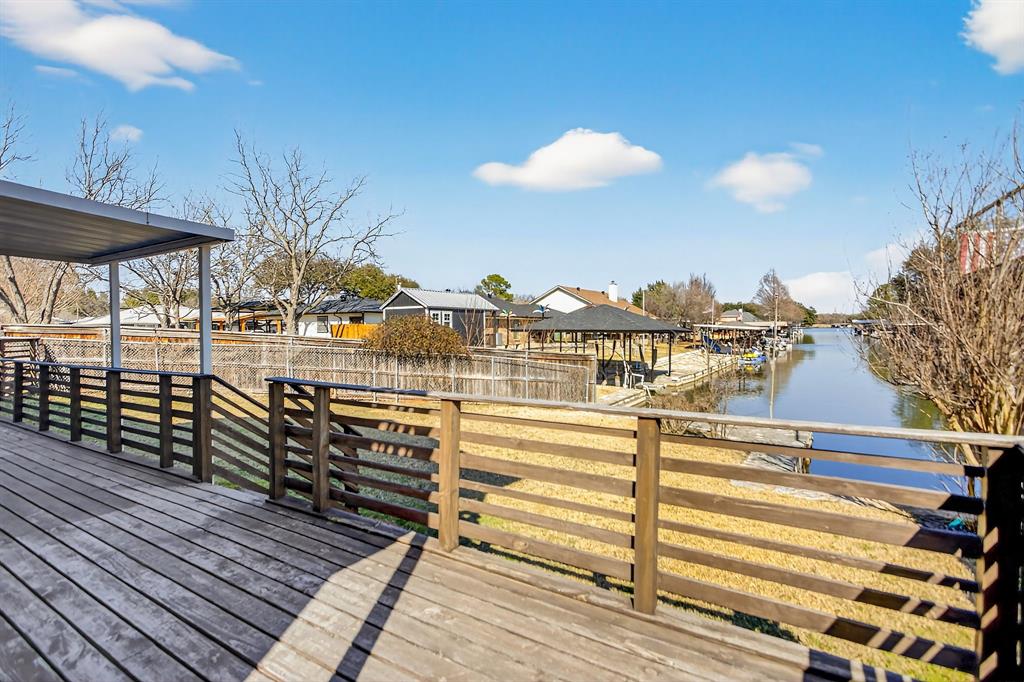 4309 Davis Road Granbury, TX 76049 - Photo 35 of 40 Back deck