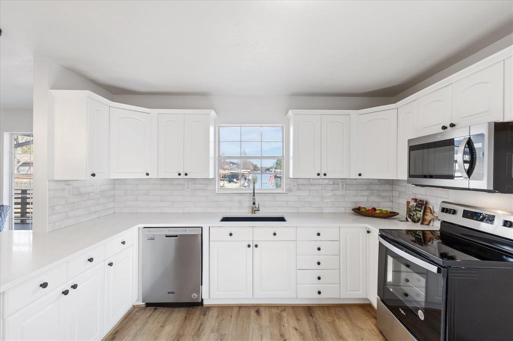 4309 Davis Road Granbury, TX 76049 - Photo 5 of 24