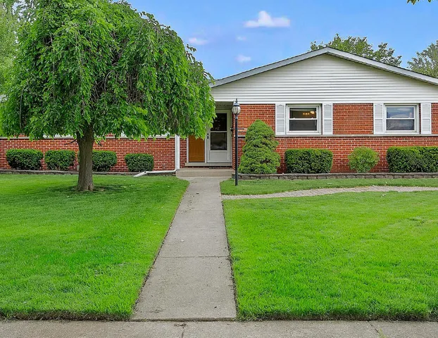 $439,000 | 15W644 Patricia Lane, Elmhurst, IL 60126