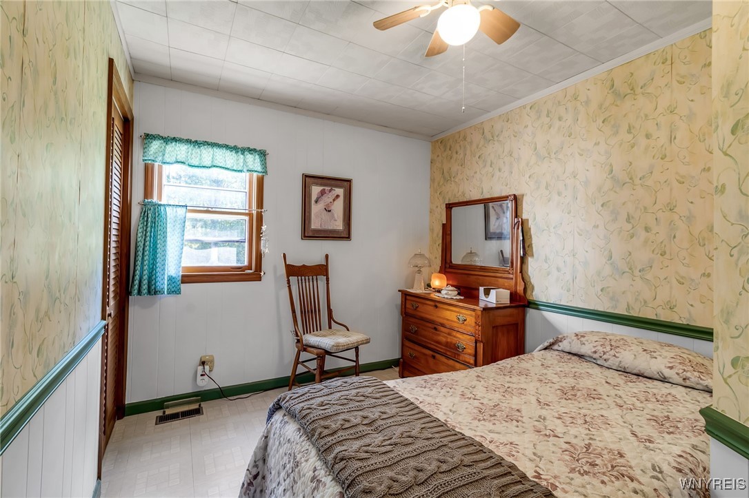 6257 Mann Road Royalton, NY 14001 - Photo 22 of 41 Bedroom 3