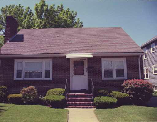 32 Wiltshire Road Newton, MA 02458 - Photo 1 of 1 Gallery Image 1