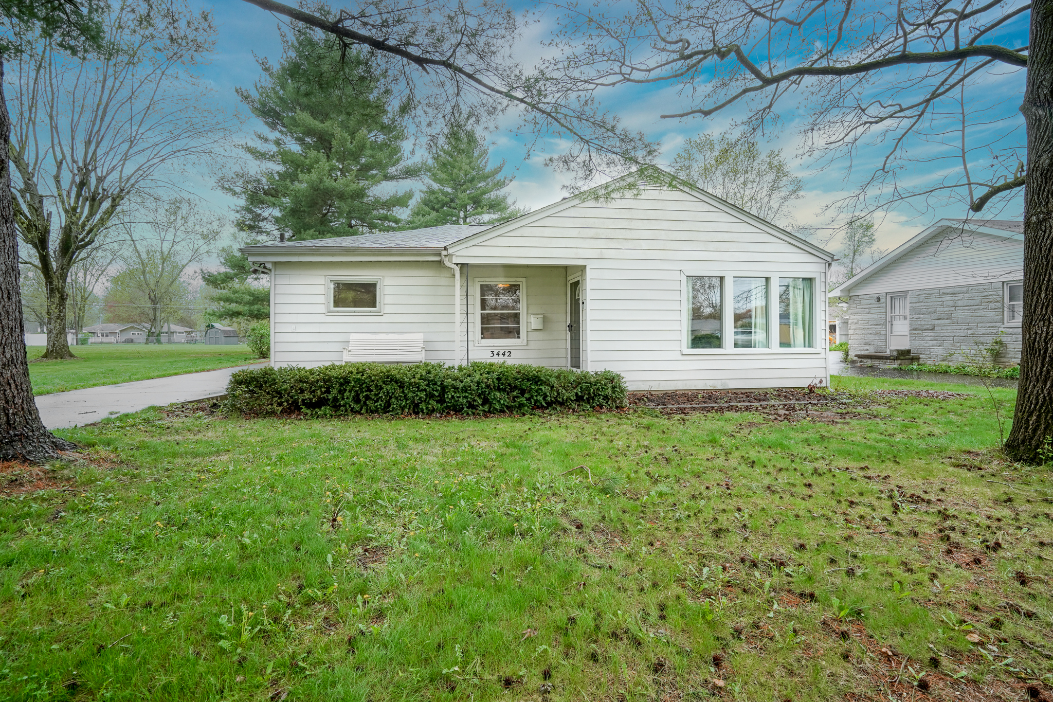 3442 Rost Drive Columbus, IN 47203 - Photo 1 of 31 Gallery Image 1