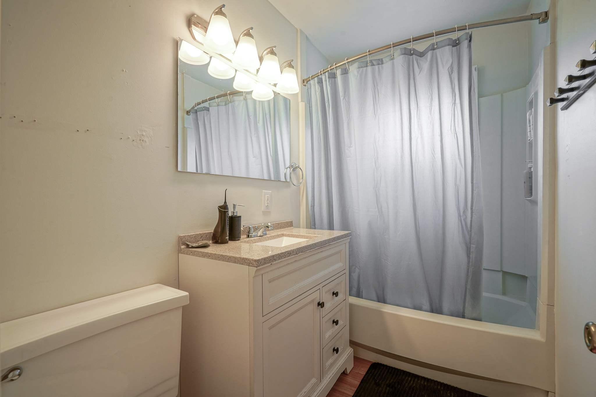 3442 Rost Drive Columbus, IN 47203 - Photo 19 of 31 Gallery Image 19