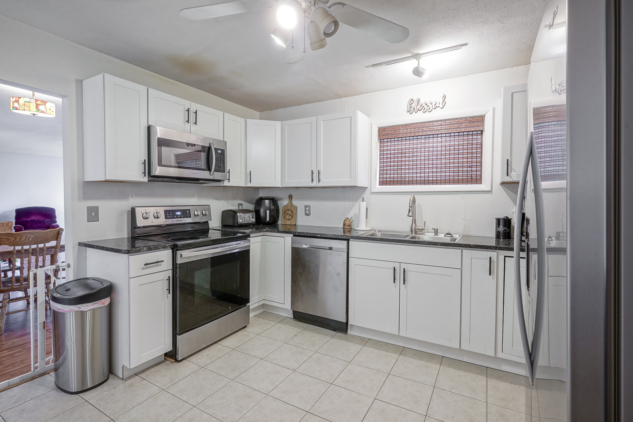3442 Rost Drive Columbus, IN 47203 - Photo 8 of 31 Gallery Image 8