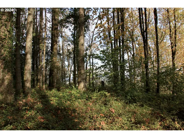 $349,960 | 41057 Southeast Vista Loop Drive, Sandy, OR 97055