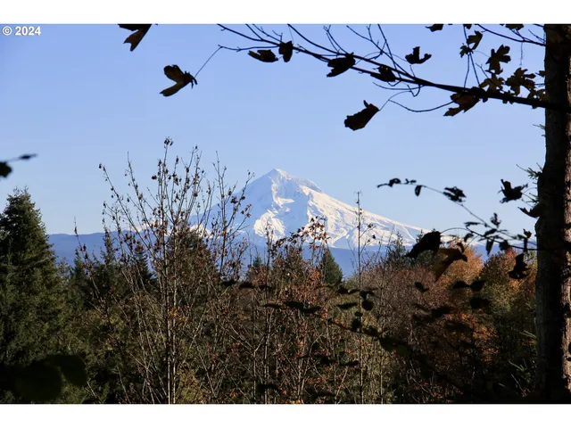 $349,960 | 41057 Southeast Vista Loop Drive, Sandy, OR 97055