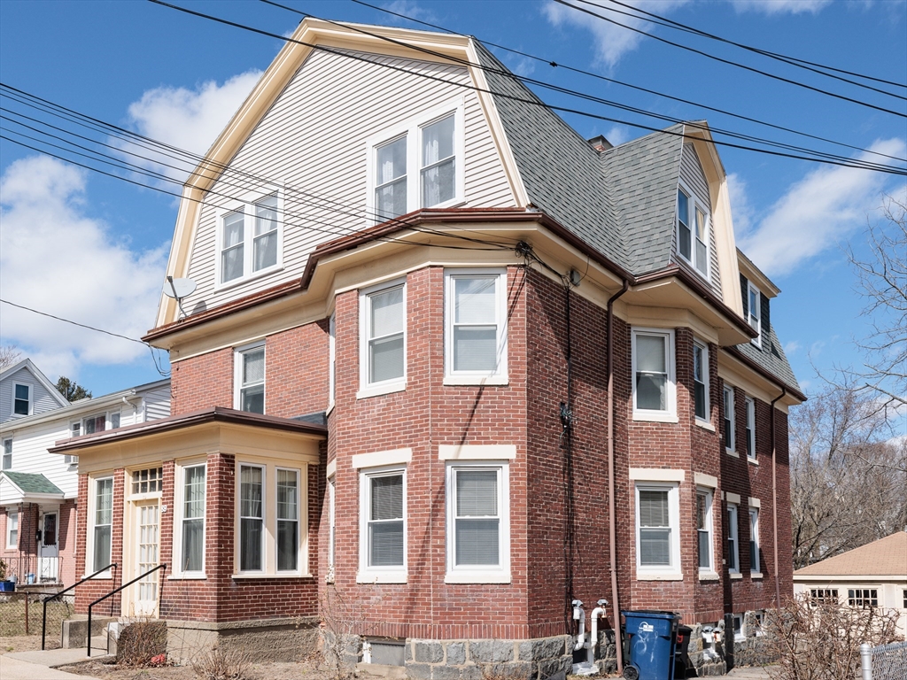 89 Glendower Road Boston, MA 02131 - Photo 1 of 42 Gallery Image 1