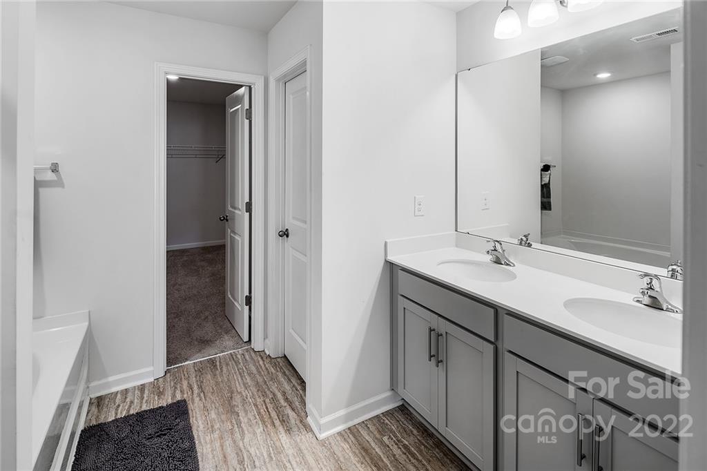 7101 Branch Fork Road Charlotte, NC 28215 - Photo 33 of 47 Gallery Image 33
