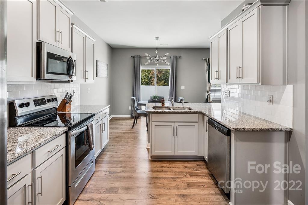 7101 Branch Fork Road Charlotte, NC 28215 - Photo 9 of 47 Gallery Image 9