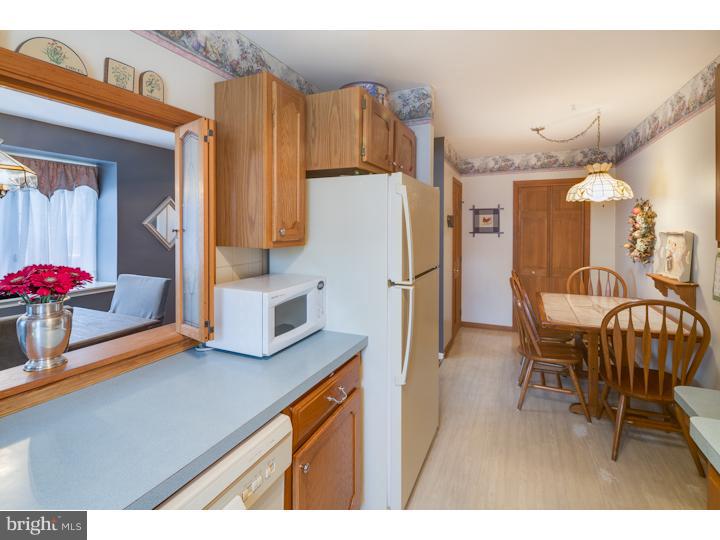 1137 Morefield Road Philadelphia, PA 19115 - Photo 12 of 20 Kitchen