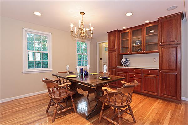 126 Blanchard Road Belmont, MA 02478 - Photo 6 of 13 Gallery Image 6