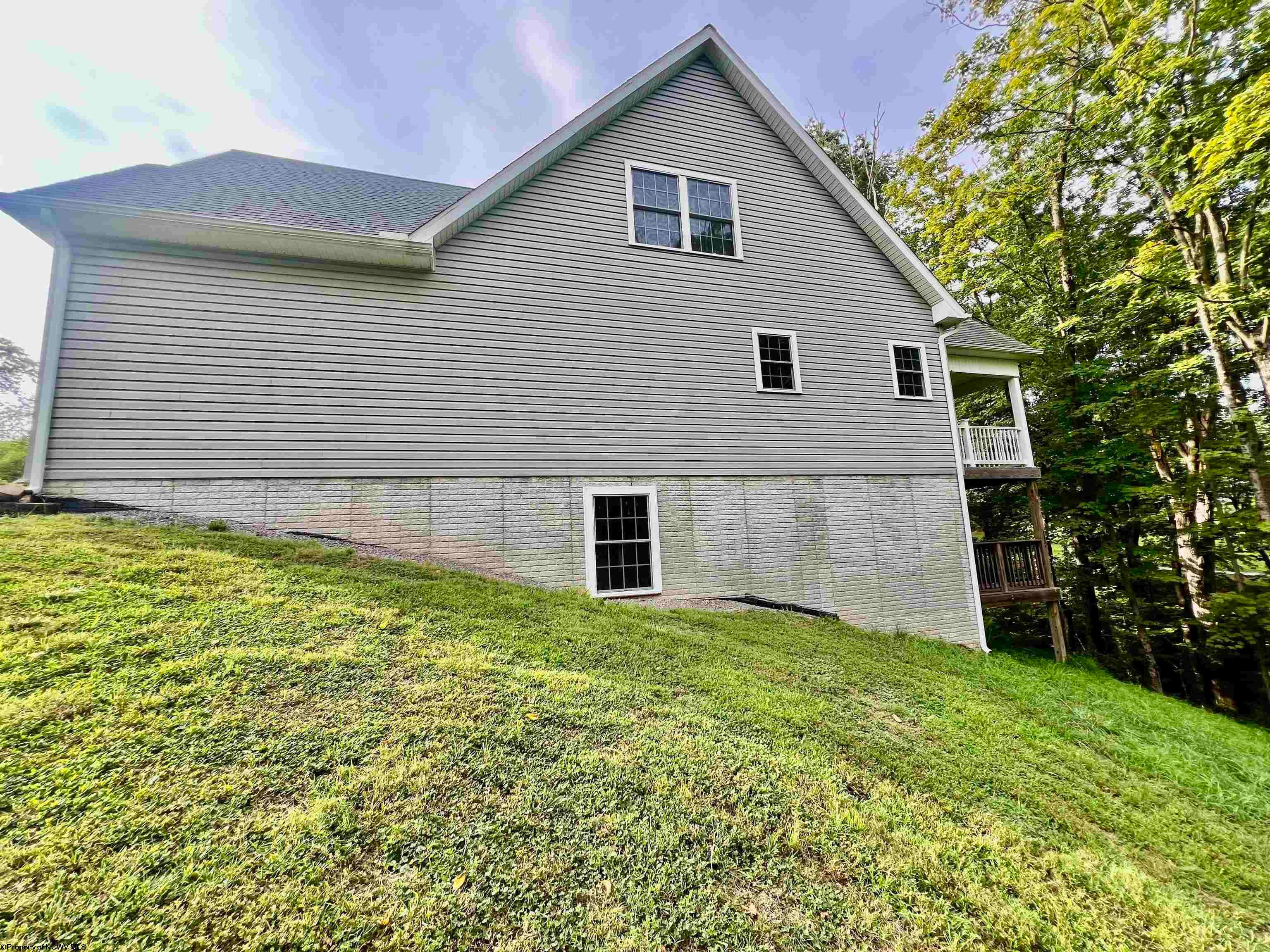 1591 Clifton Road Fairmont, WV 26554 - Photo 36 of 37 Gallery Image 36