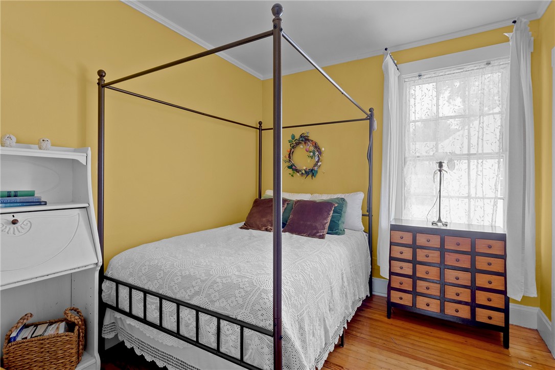 16 Sherman Street Newport, RI 02840 - Photo 26 of 29 Gallery Image 26