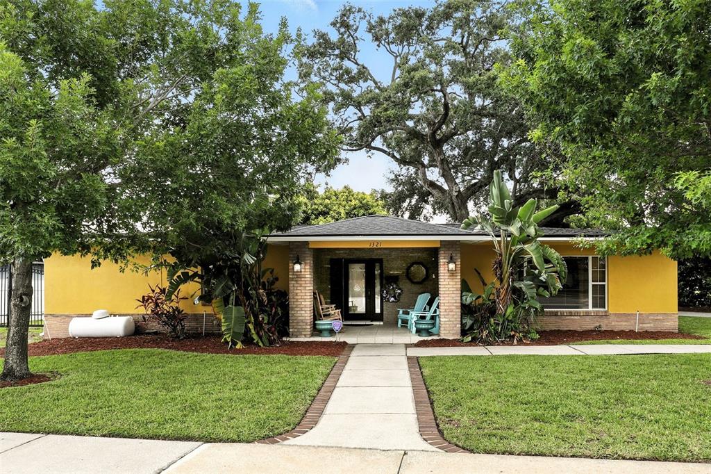 1321 Maury Road Orlando, FL 32804 - Photo 4 of 66