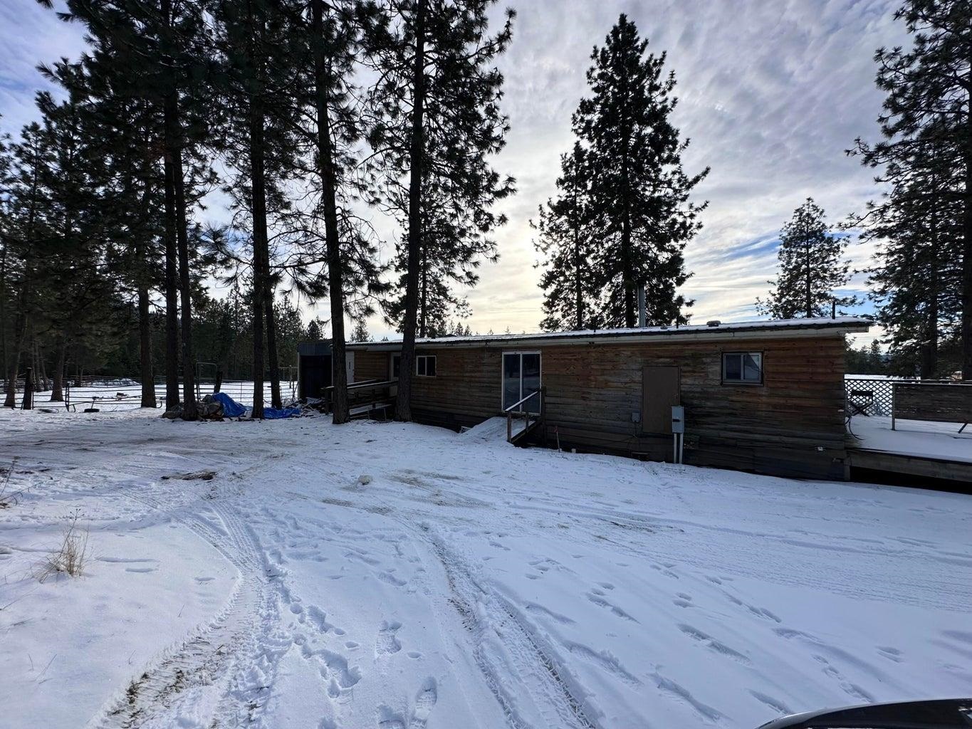 4053 D Gardenspot Road Loon Lake, WA 99148 - Photo 2 of 12