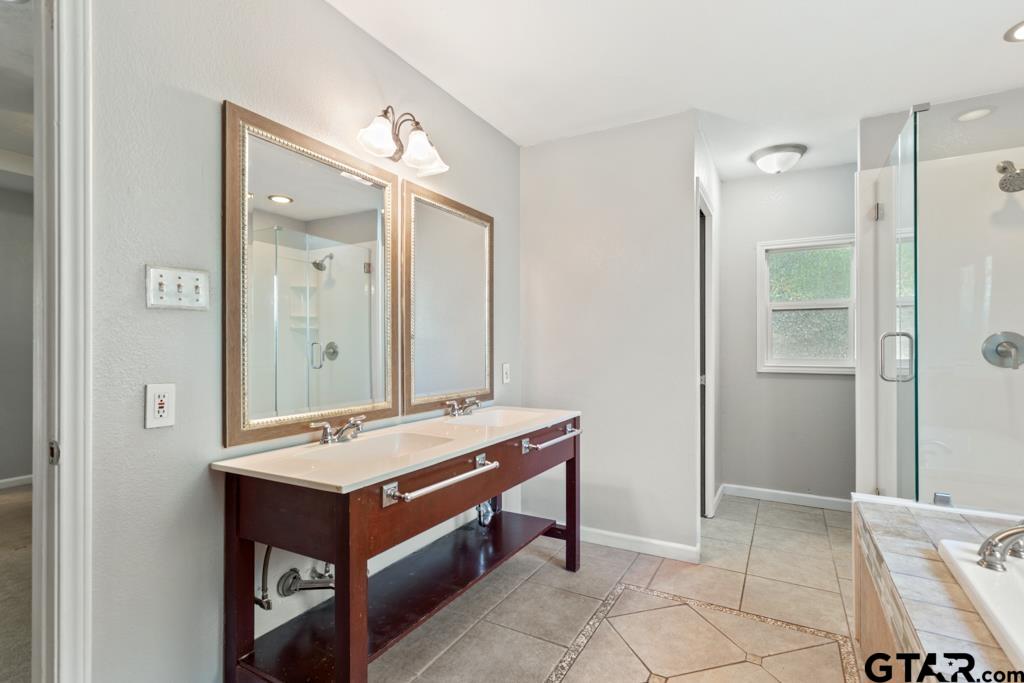 2033 Old Omen Road Tyler, TX 75701 - Photo 24 of 35 Gallery Image 24