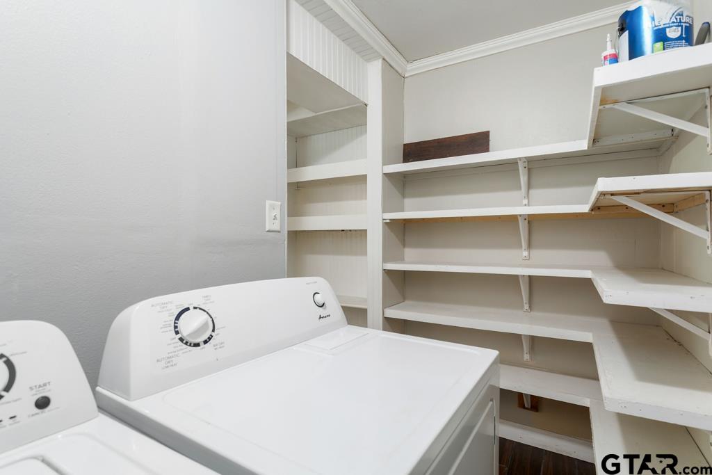 2033 Old Omen Road Tyler, TX 75701 - Photo 27 of 35 Gallery Image 27