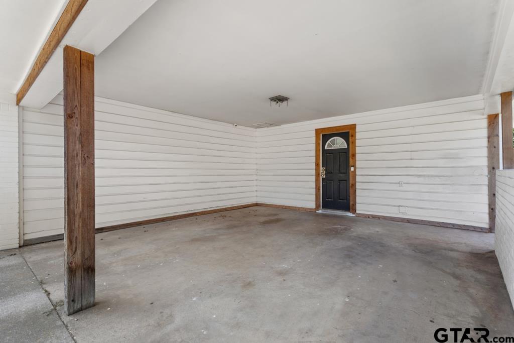 2033 Old Omen Road Tyler, TX 75701 - Photo 31 of 35 Gallery Image 31