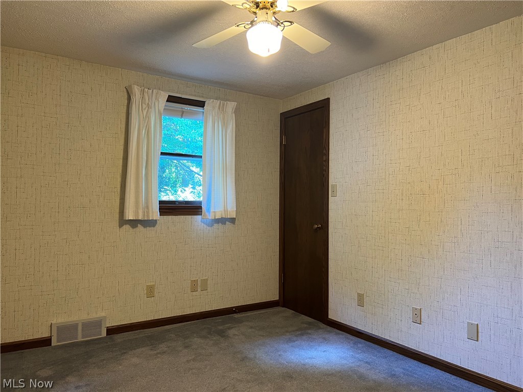2430 Midvale Road Northwest Canton, OH 44708 - Photo 12 of 45 Gallery Image 12