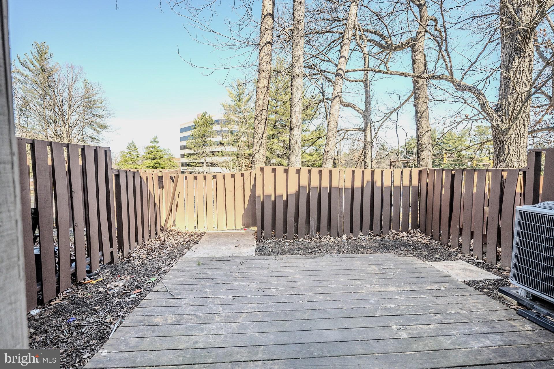 2202 Southgate Square Reston, VA 20191 - Photo 24 of 26 a view of wooden fence