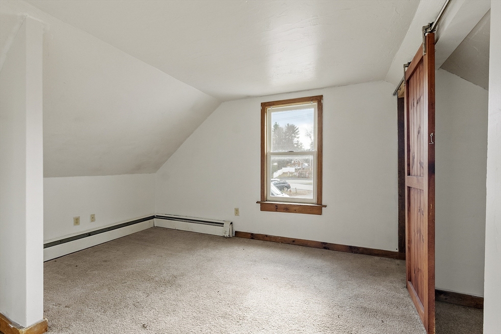 118 Spring Street Winchendon, MA 01475 - Photo 12 of 34
