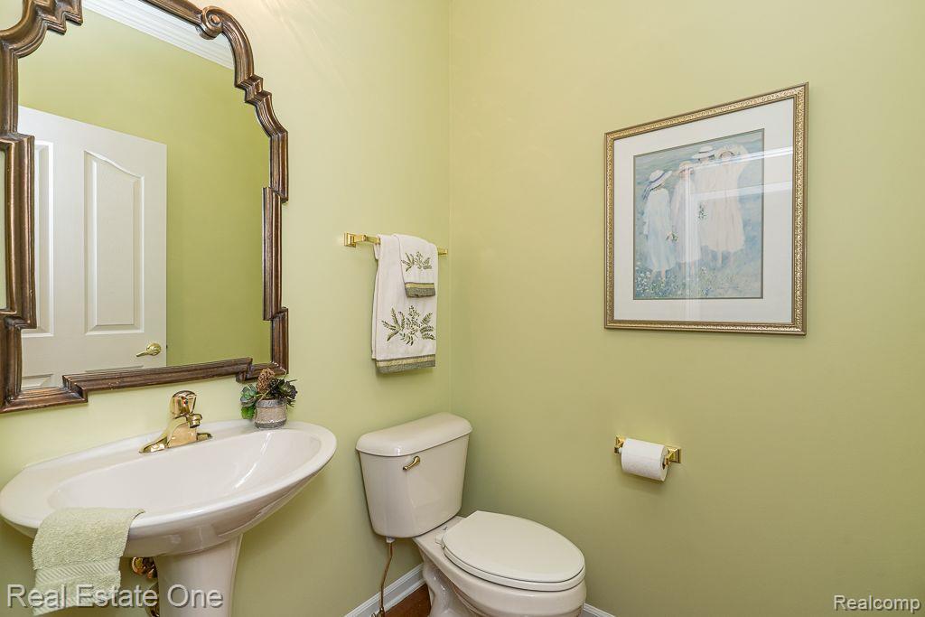 1687 Blushing Drive Rochester, MI 48307 - Photo 20 of 32 Gallery Image 20