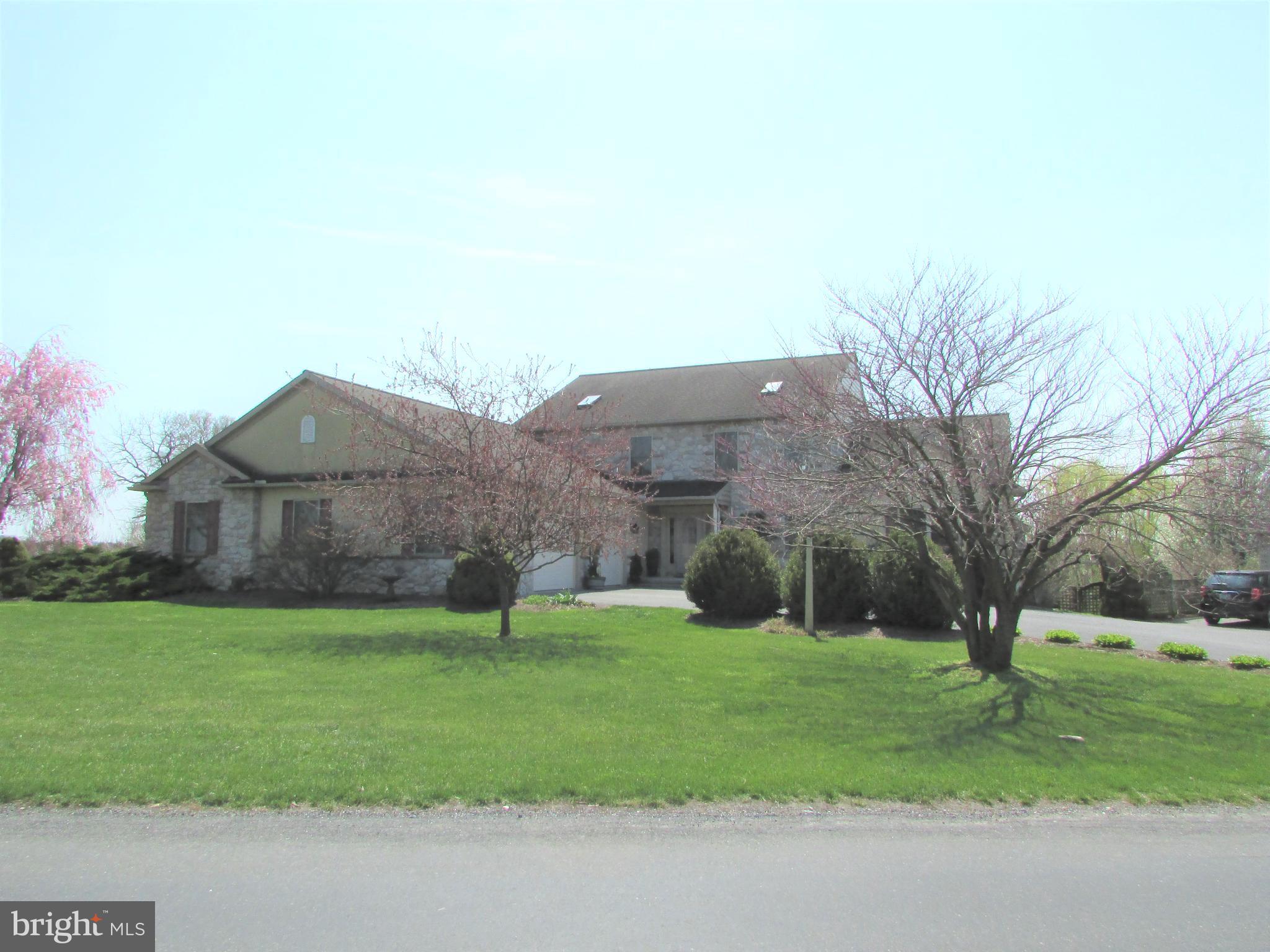 1400 Mentzer Road, 7BR and 5.1 BA