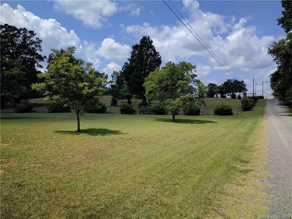 1088 Red River Road Rock Hill, SC 29730 - Photo 24 of 24 a view of a garden and basketball court